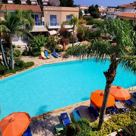 הוילה Paphos Town House Vacation מראה חיצוני תמונה
