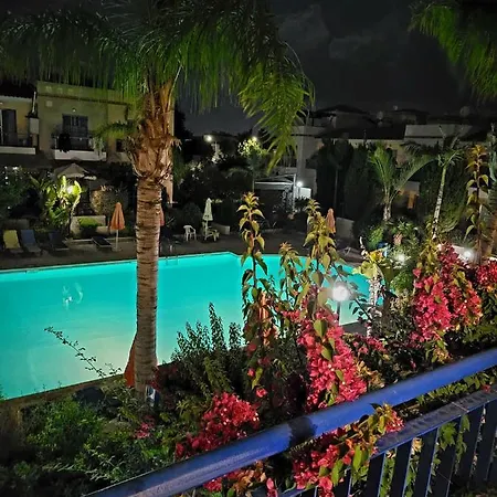 הוילה Paphos Town House Vacation מראה חיצוני תמונה